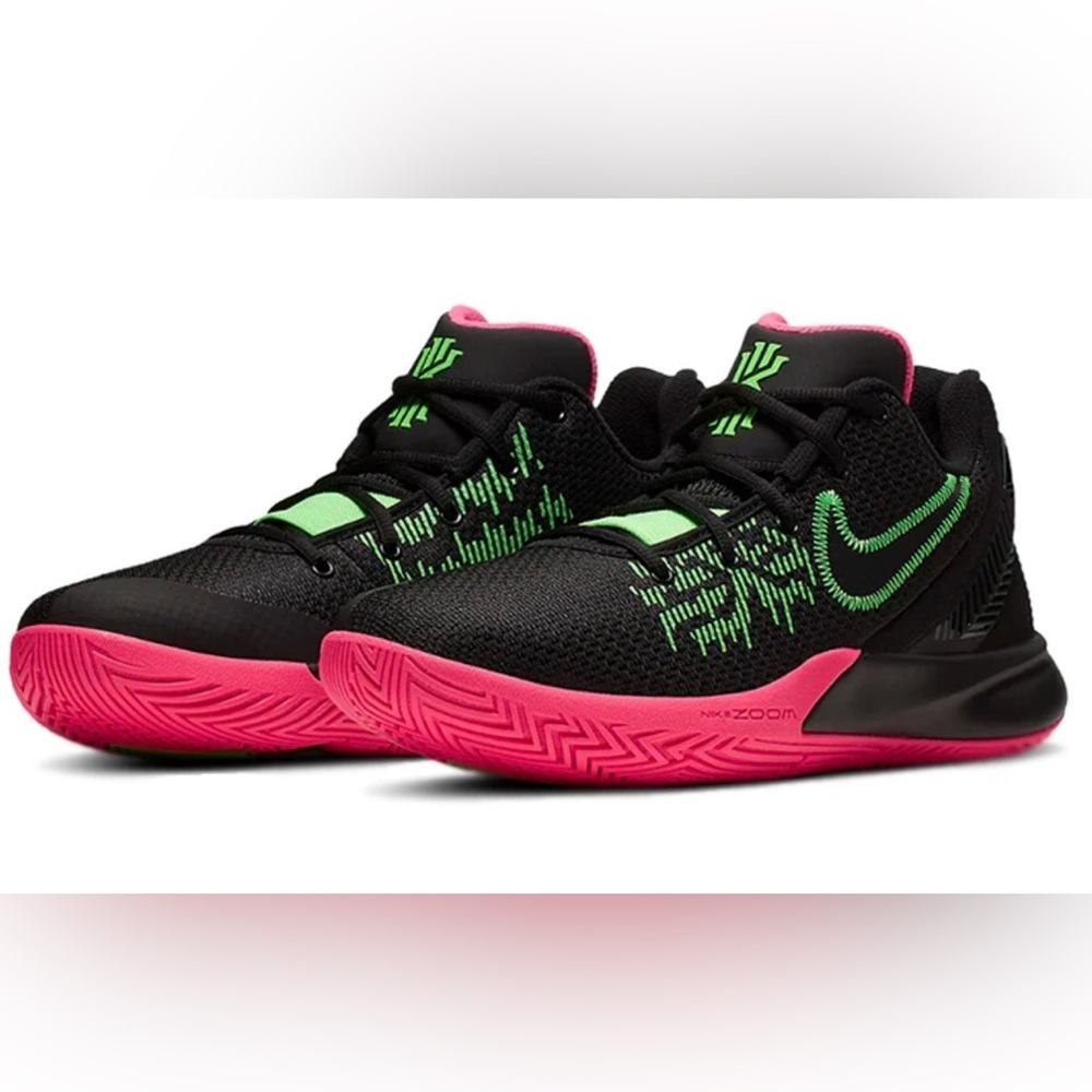 Nike Kyrie Flytrap 2 basketball shoes /Hyper Pink / size 5.5Y